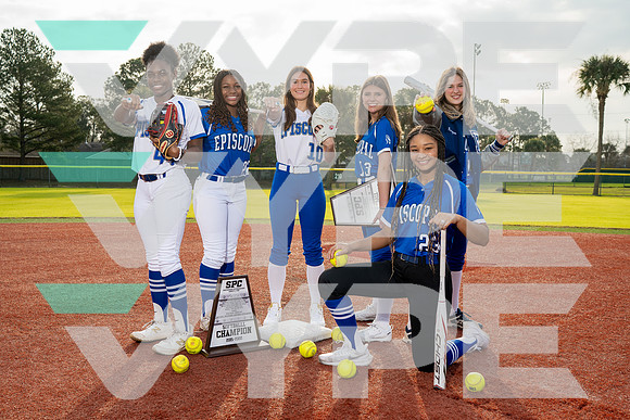 EPISCOPAL_SFBL_TEAM_Allie Williams, Emma Poirot, Gianna Lewis, Kate Hale, REagan Moriarty, Townsen Thomas-(HARTOJO)