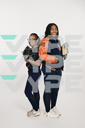 BUSH_SFBL_Natalia Mojica, Victoria Aldridge-(COLLIER)-00823