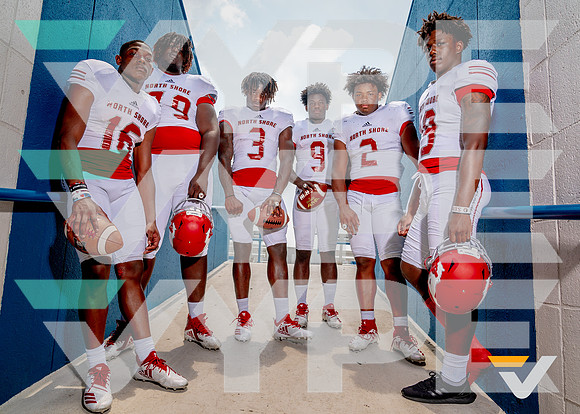 NORTH_SHORE_FB_TEAM_150-(BCC)