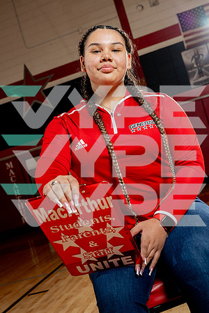 MACARTHUR_GBB-(COLLIER)-419