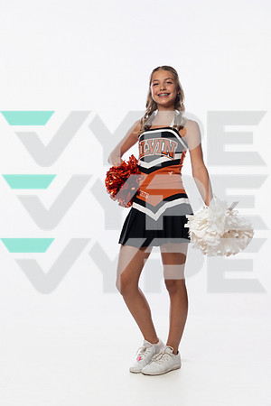 SNY01711_ALVIN_CHEER-(COLLIER)