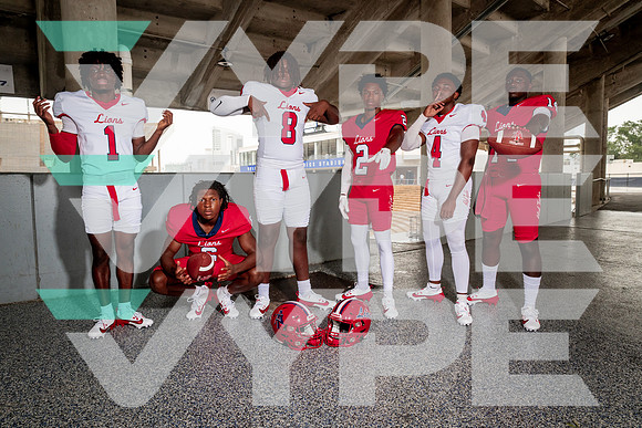 ALIEF TAYLOR_FB-(WRIGHT)-3
