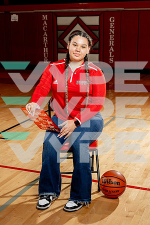 MACARTHUR_GBB-(COLLIER)-418