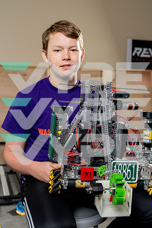 LEGACY_ROBOTICS_Sam Foust_DSC04766-(BCC)
