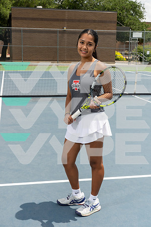 TRAVIS_TENNIS_DSC00567-(COLLIER)