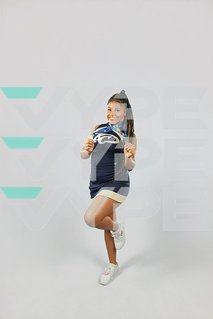 KC02973-KC_CHEER-(HINSON)