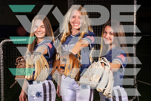 CHAMPION_SFBL_Abie Brown, Blake Holtorf, Emily Luna_51-(BCC)