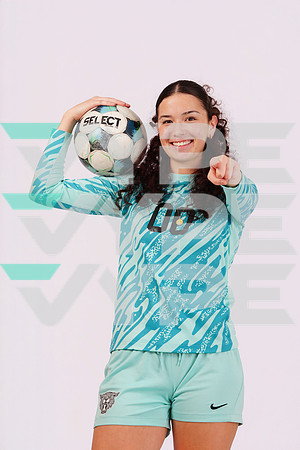 HOC01957-SOTOMAYOR_GIRLS_SOCCER-(HINSON)