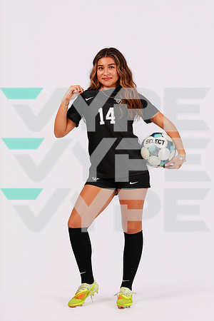 HOC01982-SOTOMAYOR_GIRLS_SOCCER-(HINSON)
