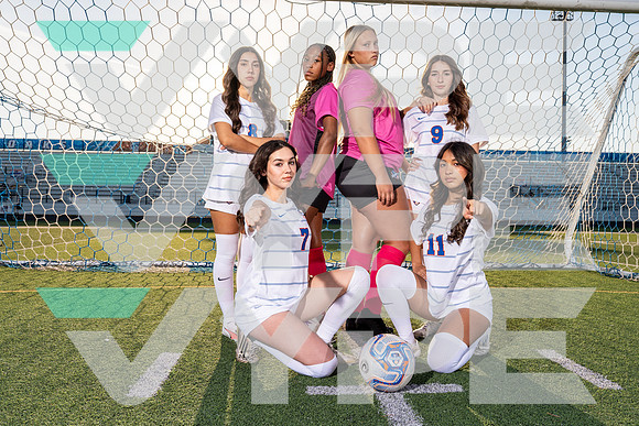 GRAND_OAKS_SOC_GIRLS_VARSITY_SENIORS_00057-(COLLIER)