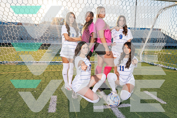 GRAND_OAKS_SOC_GIRLS_VARSITY_SENIORS_00059-(COLLIER)