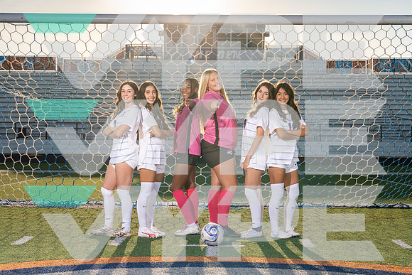 GRAND_OAKS_SOC_GIRLS_VARSITY_SENIORS_00063-(COLLIER)