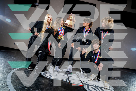 FOSTER_WRESTLING_TEAM_Cannon Kampwerth, Clayton Kampwerth, Gavin Dye, Jeanie Hawkins, Madison Canales-(BCC)