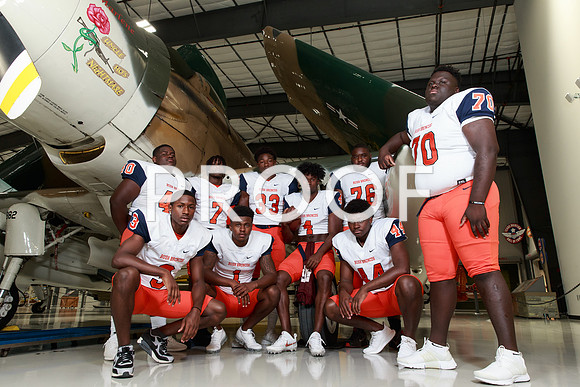 FB Bush Broncos (20-6A)