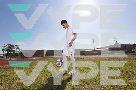NIMITZ_SOCCER_BOYS_0276--(BROWN)
