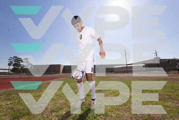 NIMITZ_SOCCER_BOYS_0300--(BROWN)