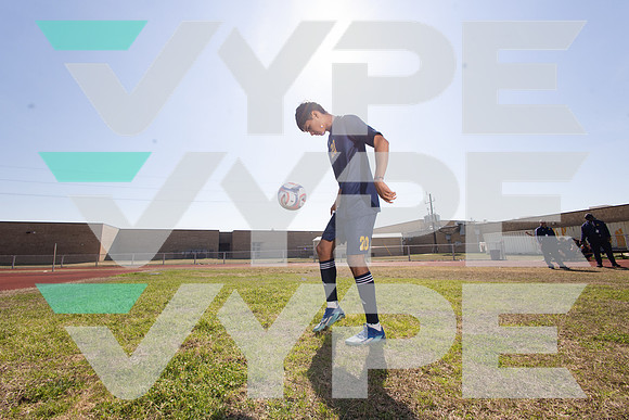 NIMITZ_SOCCER_BOYS_0307--(BROWN)