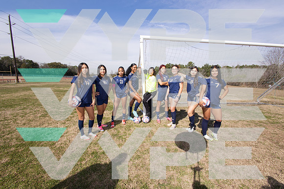 NIMITZ_SOCCER_GIRLS_0372--(BROWN)