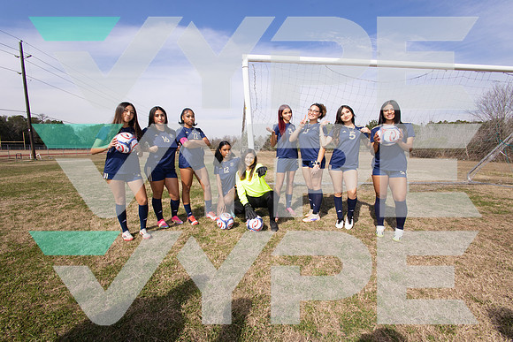NIMITZ_SOCCER_GIRLS_0386--(BROWN)