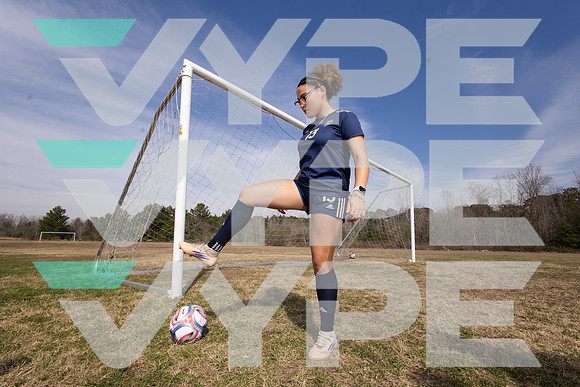 NIMITZ_SOCCER_GIRLS_0414--(BROWN)