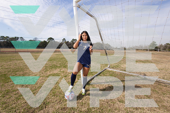 NIMITZ_SOCCER_GIRLS_0434--(BROWN)