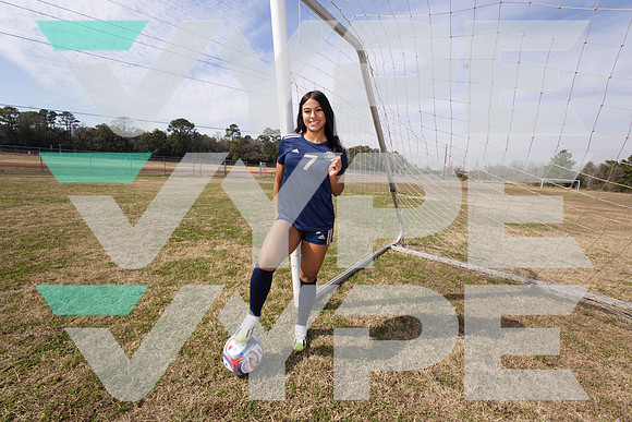 NIMITZ_SOCCER_GIRLS_0435--(BROWN)