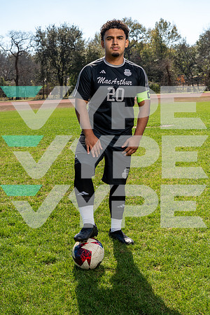 MACARTHUR_SOC_BOYS_00437-(COLLIER)