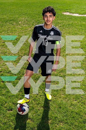 MACARTHUR_SOC_BOYS_00442-(COLLIER)