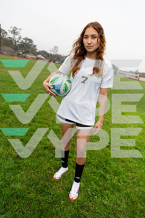EISENHOWER_SOC_GIRLS_00514-(COLLIER)