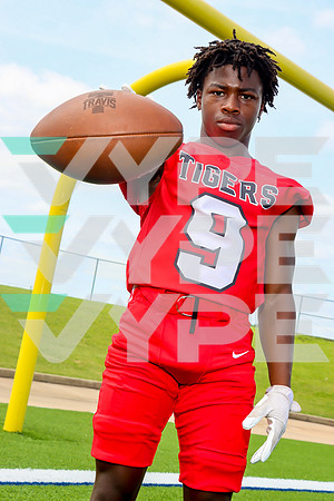 TRAVIS_FB-(LORINCOOK)-20