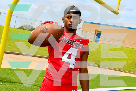 TRAVIS_FB-(LORINCOOK)-16