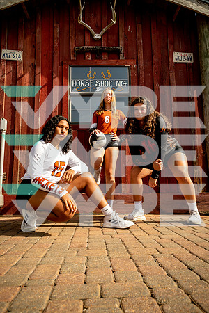 ALVIN_VB_TEAM_Korrigan Wright, Mackenzie Strban, Wylie Singleton_DSC_6282-(WRIGHT)