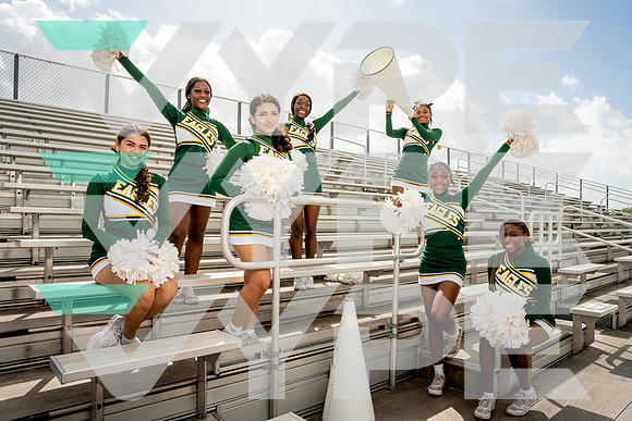 KLEIN_FOREST_CHEER_TEAM_Jaliyah Polk, Latavia Smith, Makayla Kent, Savannah Camarillo, Shakira Williams, Tynisha Stewart, Yelda Lorios-(HARTOJO)