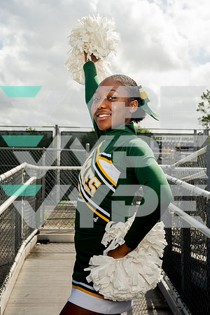 KLEIN_FOREST_CHEER_Latavia Smith-(HARTOJO)-3