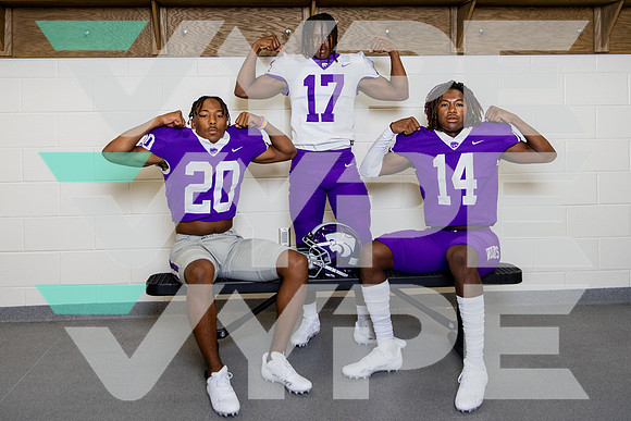 ANGLETON_FB_1778-(DELEON)