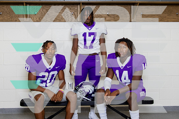 ANGLETON_FB_1773-(DELEON)