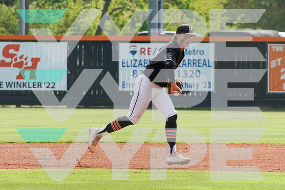 17_SPX_ANTONIAN_BSBL_AREA_PLAYOFF__220504-(BCC)