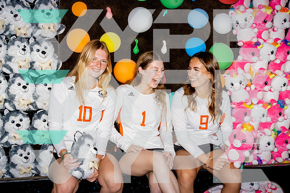 SPX_VB_TEAM_Ella Gabrych, Laura Jones, Mia Santiago_IMG_9977-(KENNEDI)