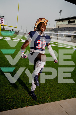 MANVEL_FB_06388-(BCC)