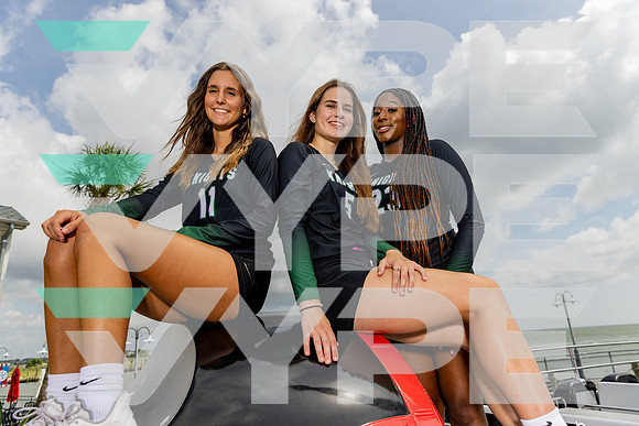 CLEAR_FALLS_VB_TEAM_Brittney Daphnis, Grace Stum, Michelle Goodnight_4D8A0411-(DELEON)