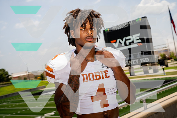 DOBIE_FB_04670-(BCC)