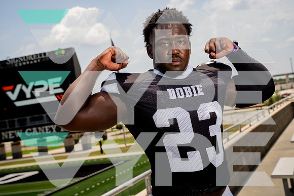 DOBIE_FB_04673-(BCC)