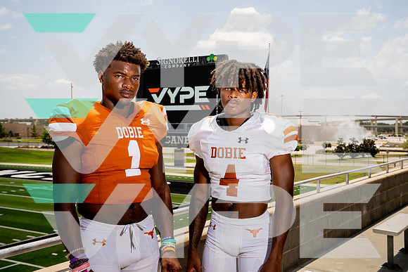 DOBIE_FB_04677-(BCC)