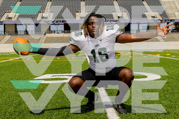 MAYDE_CREEK_FB_0814-(DELEON)