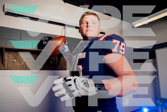 TOMPKINS_FB_05759-(HARTOJO)