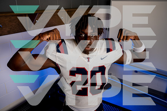 TOMPKINS_FB_05750-(HARTOJO)