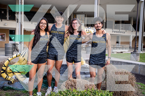 SPRING_WOODS_XC_TEAM_Hanna Araiza, Johan Granados, Nicole Olivera, Santiago Claudio-(WRIGHT)-2