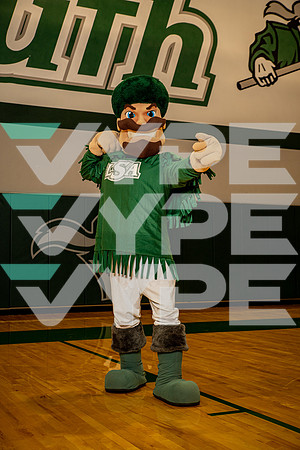 LSA_CHEER_MASCOT_0318-(WRIGHT)