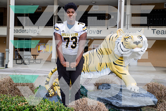 SPRING_WOODS_FB_Isaiah Dunbar-(WRIGHT)