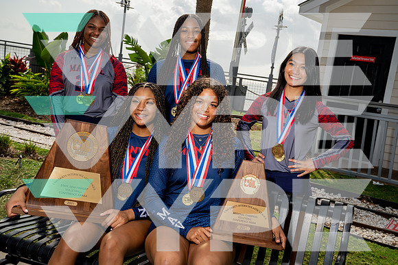 MANVEL_VB_TEAM_Bea Angeles, Christian Fairbanks, Devyn Lewis, Kenedy Massie, Lyric Jordan_DSC02664-(BCC)